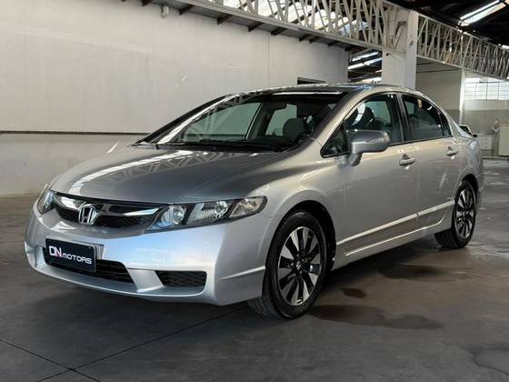HONDA CIVIC 1.8 LXL 16V FLEX 4P AUTOMÁTICO